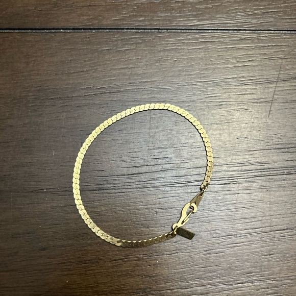 Jewelry - Elegant 14K Gold plated Bracelet